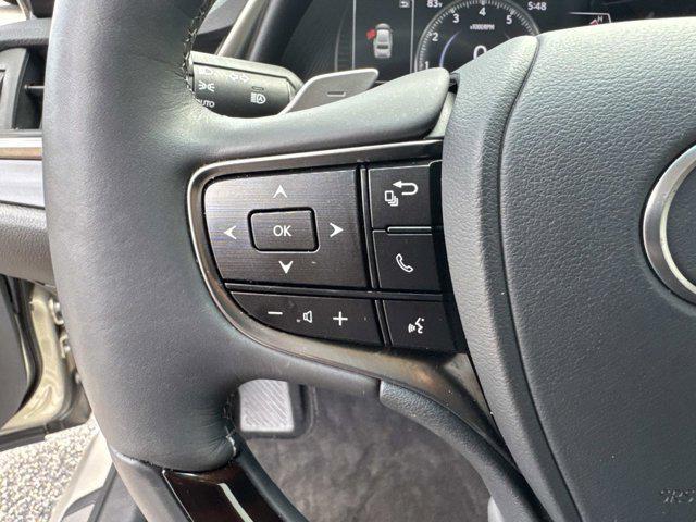 Photo of 2019 Moonbeam Beige Met Lexus ES 350