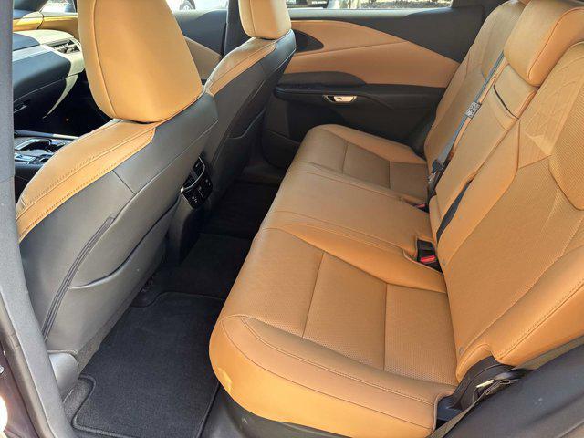 Photo of 2025 Nightfall Mica Lexus RX 350