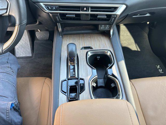 Photo of 2025 Nightfall Mica Lexus RX 350