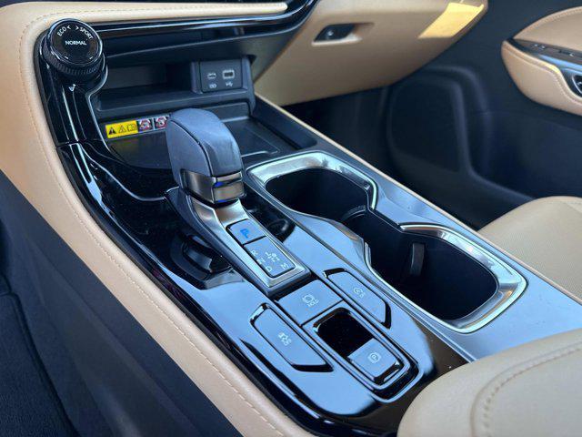 Photo of 2025 Atomic Silver Lexus NX 250
