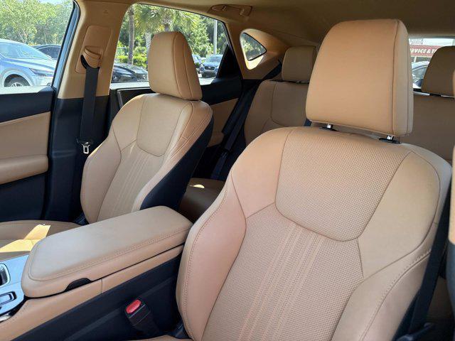 Photo of 2025 Atomic Silver Lexus NX 250