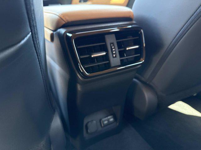 Photo of 2025 Atomic Silver Lexus NX 250