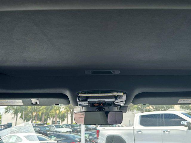 Photo of 2024 Eminent White Pearl Lexus RX 350
