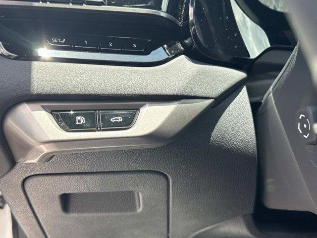 Photo of 2024 Eminent White Pearl Lexus RX 350