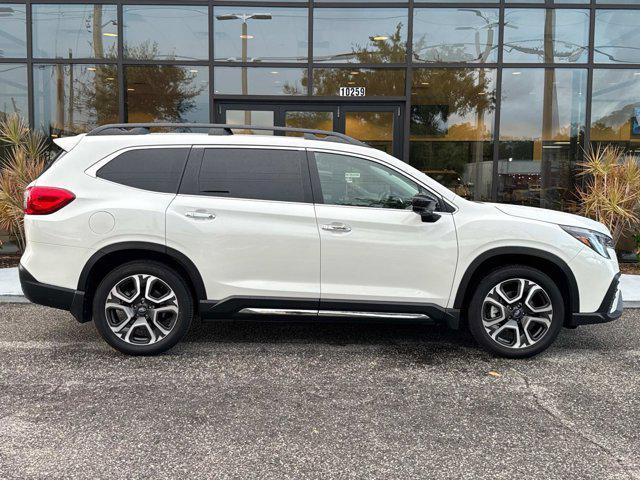 Photo of 2024 Crystal White Pearl Subaru Ascent