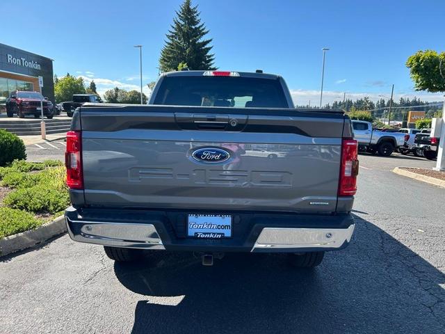 Photo of 2022 Carbonized Gray Metallic Ford F-150