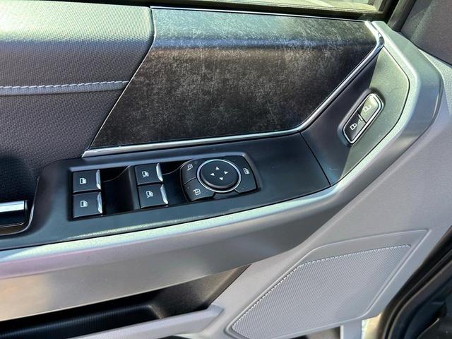 Photo of 2022 Carbonized Gray Metallic Ford F-150