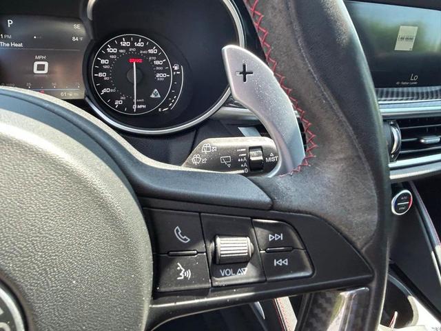 Photo of 2018 Rosso Alfa Romeo Stelvio
