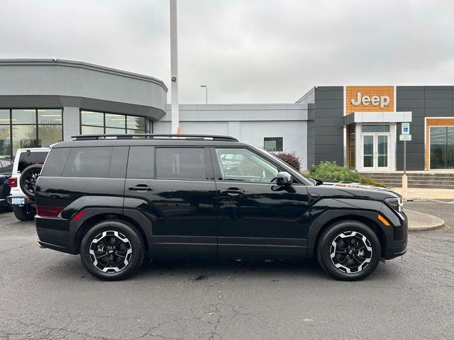 Photo of 2024 Phantom Black Hyundai SANTA FE