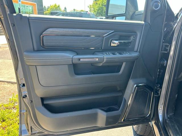 Photo of 2025 Granite Crystal Clearcoat Metallic RAM 2500