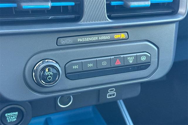 Photo of 2025 Carbonized Gray Metallic Ford Maverick