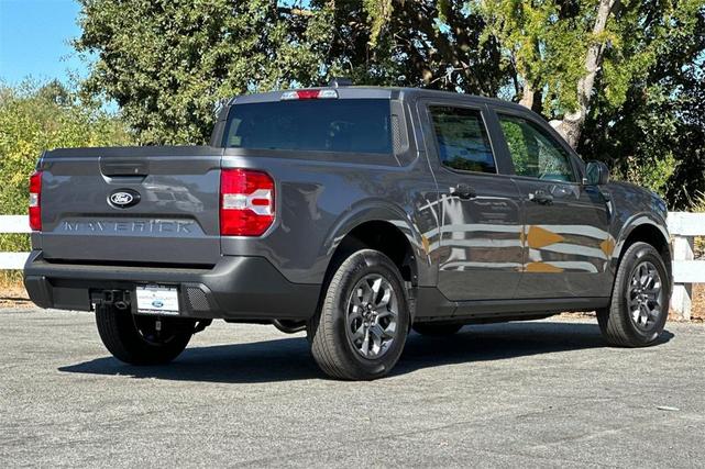 Photo of 2025 Carbonized Gray Metallic Ford Maverick