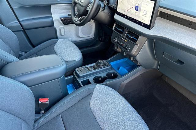 Photo of 2025 Carbonized Gray Metallic Ford Maverick