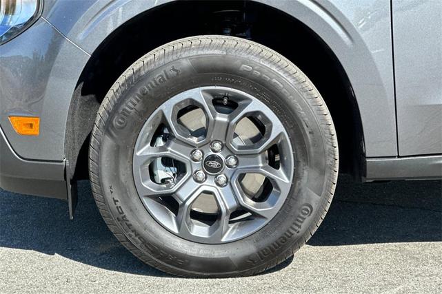 Photo of 2025 Carbonized Gray Metallic Ford Maverick