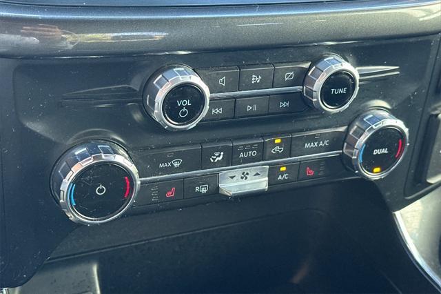 Photo of 2022 Iconic Silver Metallic Ford F-150