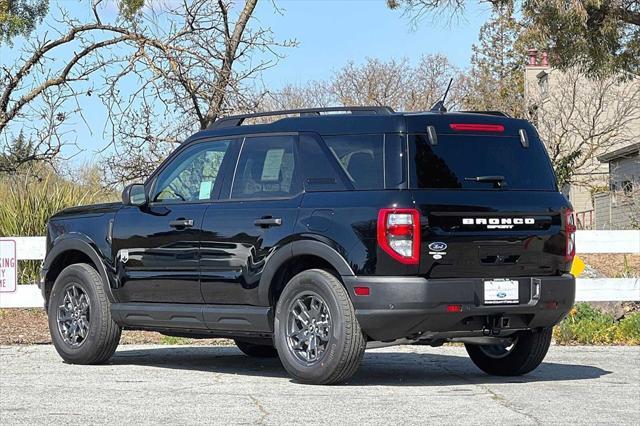 Photo of 2023 Shadow Black Ford Bronco Sport