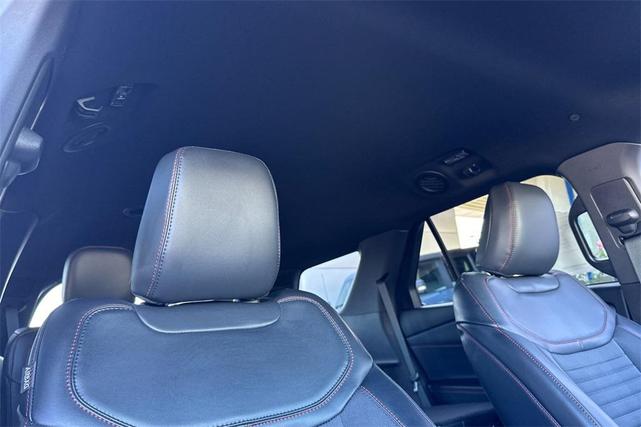 Photo of 2025 Carbonized Gray Metallic Ford Explorer