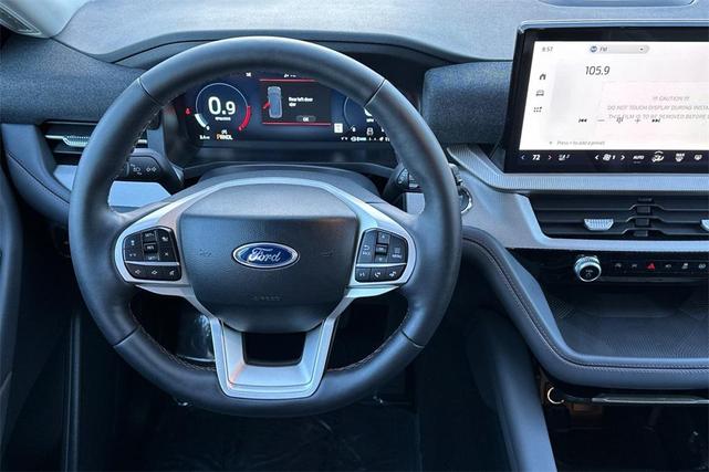 Photo of 2025 Carbonized Gray Metallic Ford Explorer