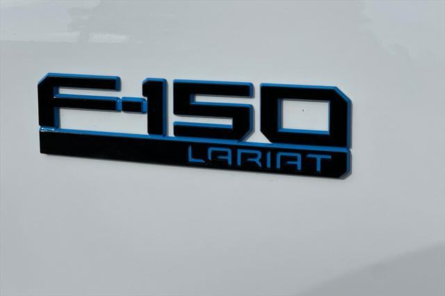 Photo of 2025 Oxford White Ford F-150 Lightning