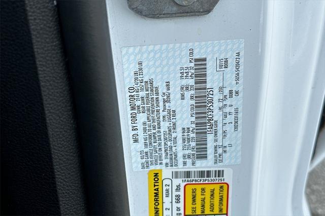 Photo of 2023 Oxford White Ford Mustang