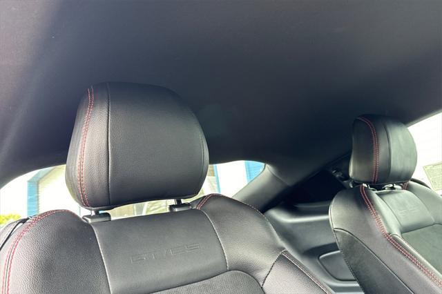 Photo of 2023 Oxford White Ford Mustang
