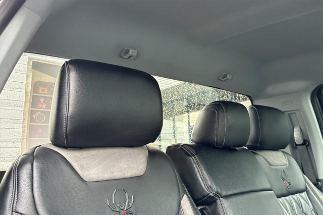 Photo of 2025 Carbonized Gray Metallic Ford F-150