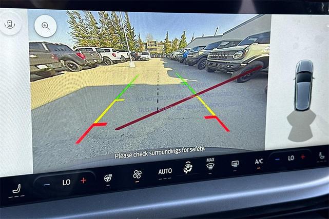 Photo of 2025 Star White Metallic Tri-Coat Ford Escape PHEV