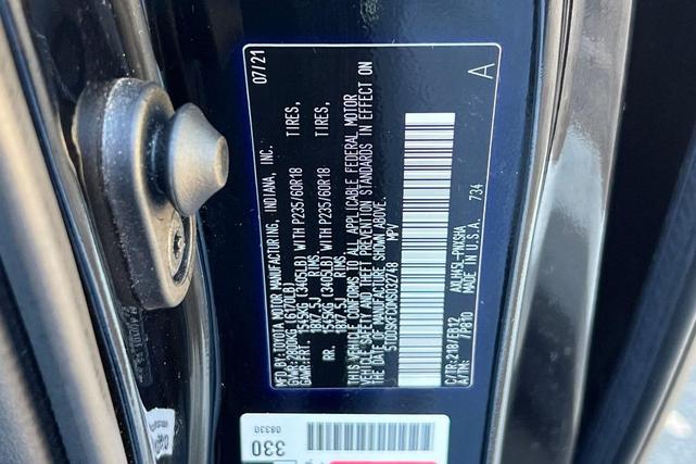 Photo of 2021 Midnight Black Metallic Toyota Sienna