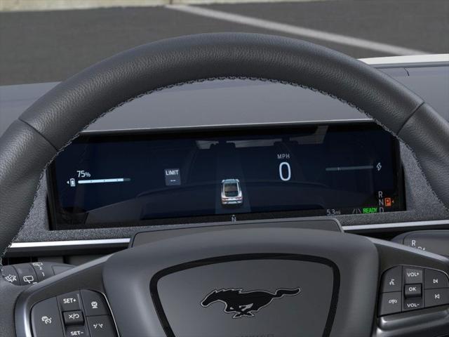 Photo of 2025 Star White Metallic Tri-Coat Ford Mustang Mach-E