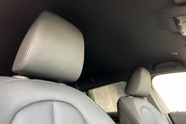 Photo of 2020 Jet Black BMW X2