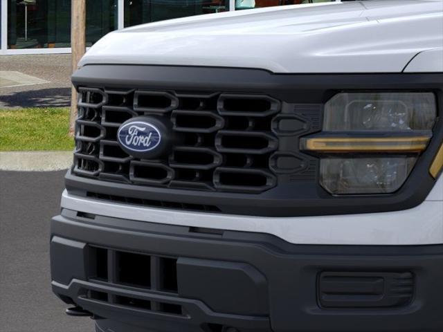 Photo of 2025 Oxford White Ford F-150