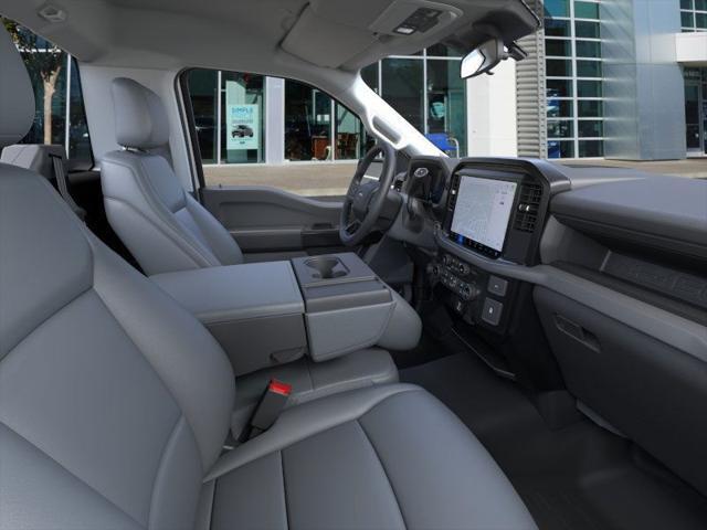 Photo of 2025 Oxford White Ford F-150
