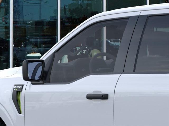 Photo of 2025 Oxford White Ford F-150