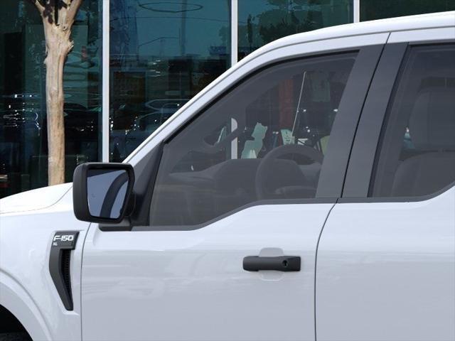 Photo of 2025 Oxford White Ford F-150