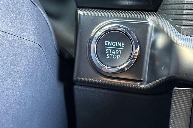 Photo of 2024 Black Metallic Ford F-150