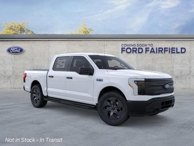 Photo of 2025 Oxford White Ford F-150 Lightning