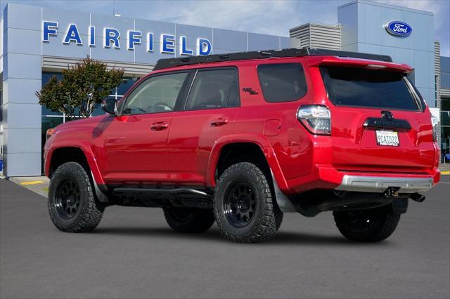 Photo of 2022 Barcelona Red Metallic Toyota 4Runner