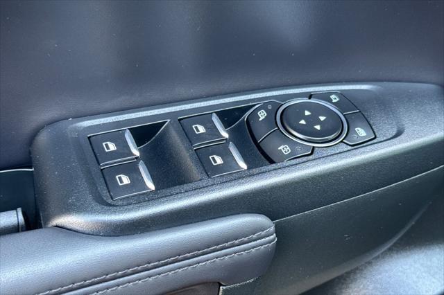 Photo of 2024 Green Metallic Ford Ranger