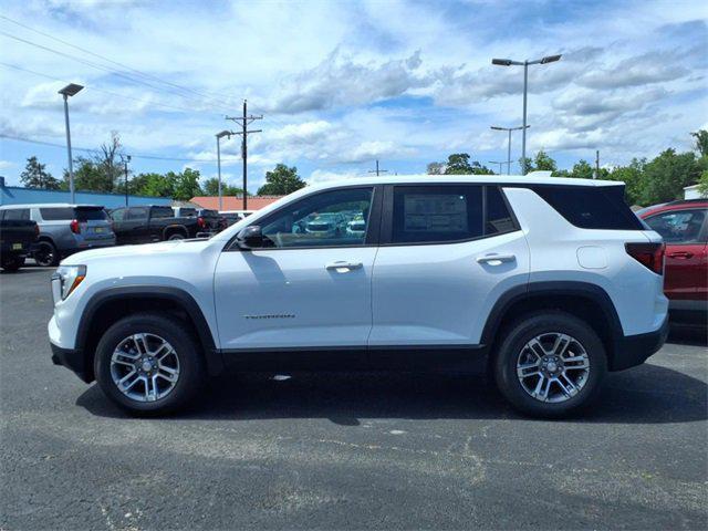 Photo of 2026 Summit White GMC Terrain