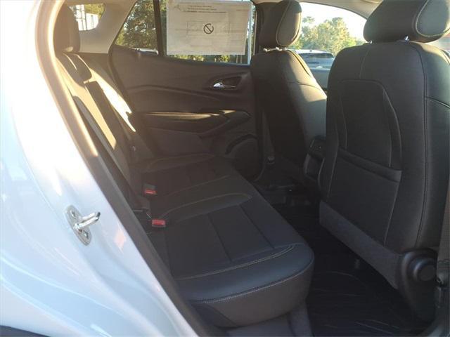 Photo of 2026 Summit White Chevrolet Trax