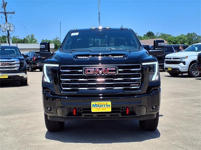 Photo of 2025 Onyx Black GMC Sierra 2500