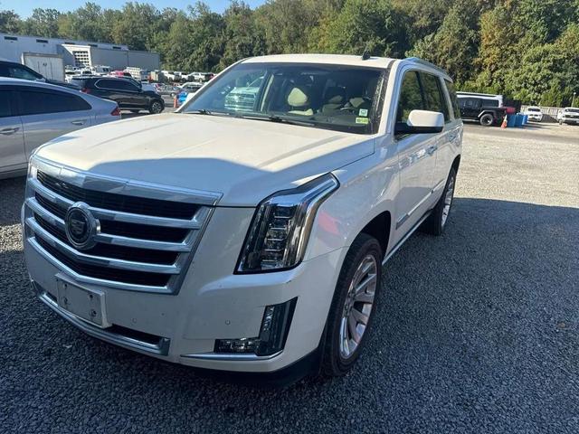 Photo of 2015 White Diamond Tricoat Cadillac Escalade