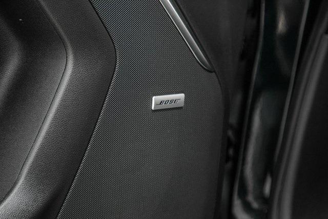 Photo of 2021 Midnight Blue Metallic GMC Yukon XL