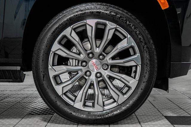 Photo of 2021 Midnight Blue Metallic GMC Yukon XL