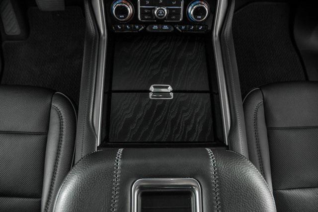 Photo of 2021 Midnight Blue Metallic GMC Yukon XL