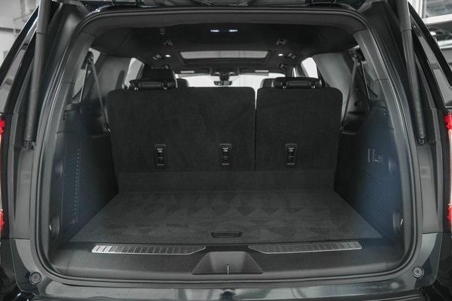 Photo of 2021 Midnight Blue Metallic GMC Yukon XL