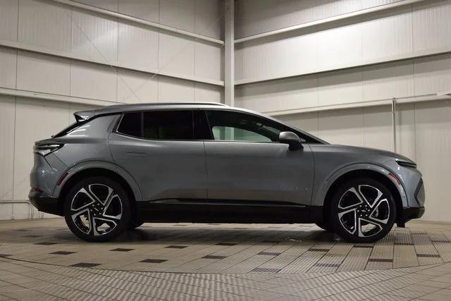 Photo of 2025 Sterling Gray Metallic Chevrolet Equinox EV
