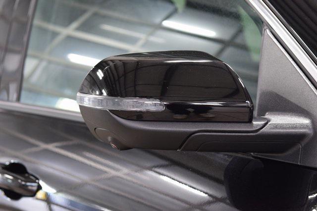 Photo of 2026 Mosaic Black Metallic Chevrolet Traverse