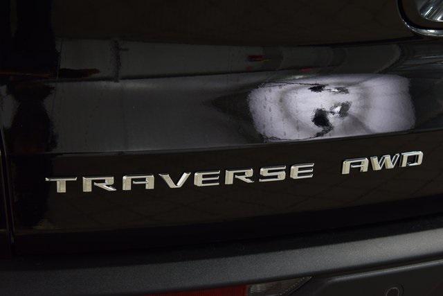 Photo of 2026 Mosaic Black Metallic Chevrolet Traverse