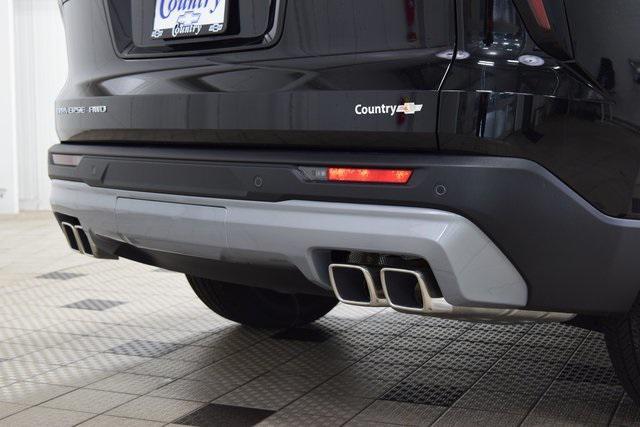 Photo of 2026 Mosaic Black Metallic Chevrolet Traverse